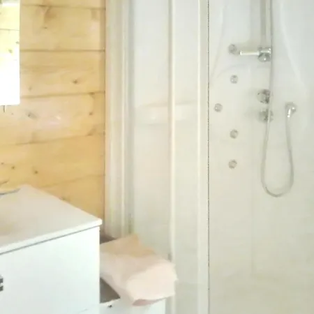 シャレー Chalet Combes *
